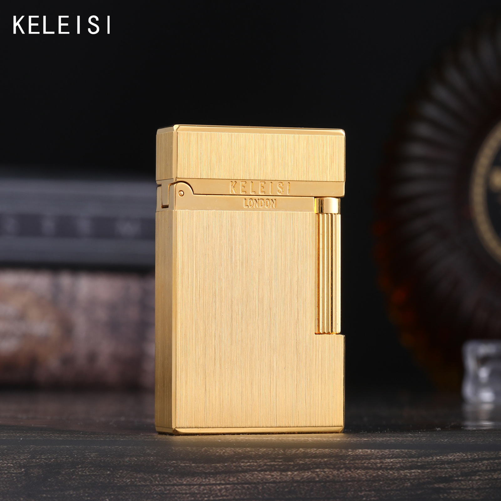 Men's Brass Engraved Dual-Flame Torch Lighter